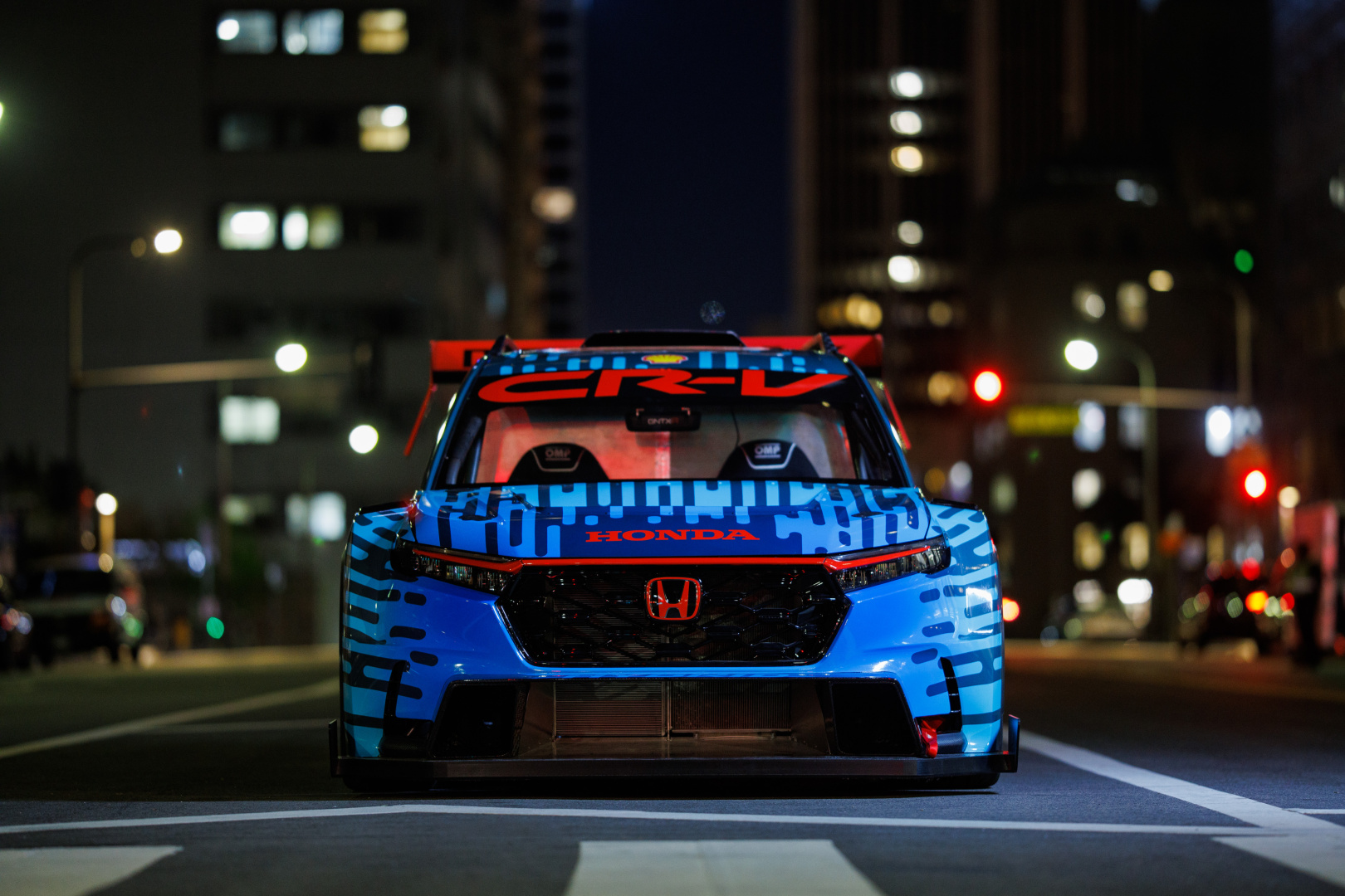 SMALL_05 HPD Honda CR-V Hybrid Racer